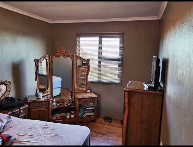 3 BEDROOM HOUSE FOR SALE IN MOTHERWELL NU 8